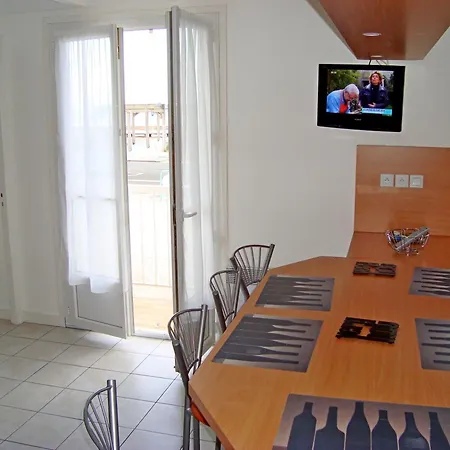 Face T2 35 M2 Pour 4 Personnes Proche Tous Commerces Апартаменты *