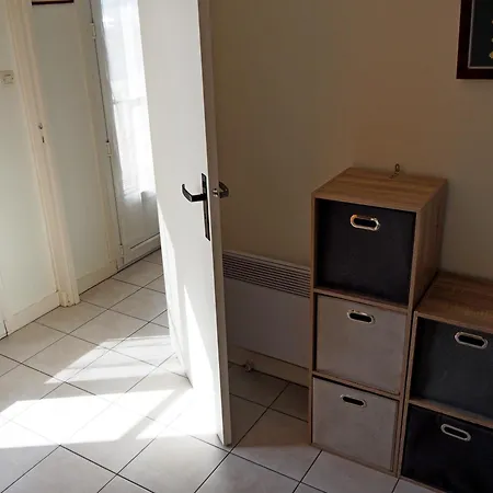 Face T2 35 M2 Pour 4 Personnes Proche Tous Commerces Apartment