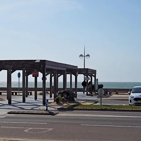 Face T2 35 M2 Pour 4 Personnes Proche Tous Commerces Апартаменты *