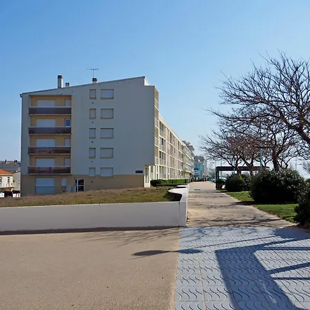 Face T2 35 M2 Pour 4 Personnes Proche Tous Commerces Daire