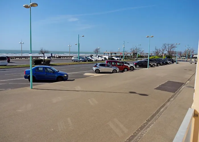 Face T2 35 M2 Pour 4 Personnes Proche Tous Commerces 생장드몽